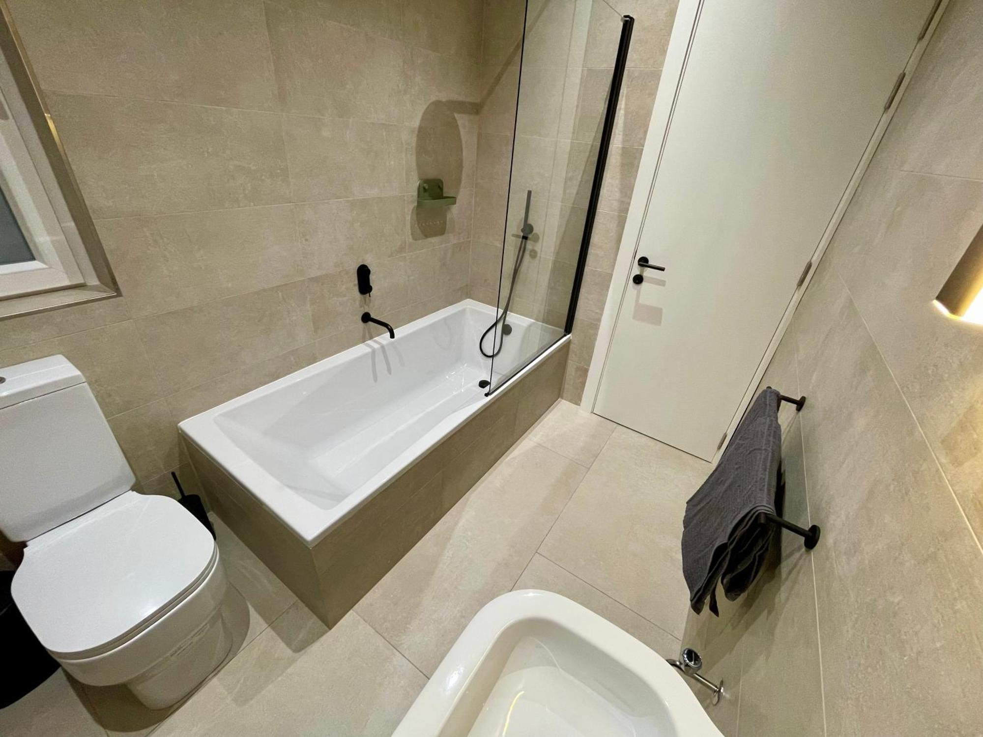 Bugibba Square Seafront Lux By Holi Apartment