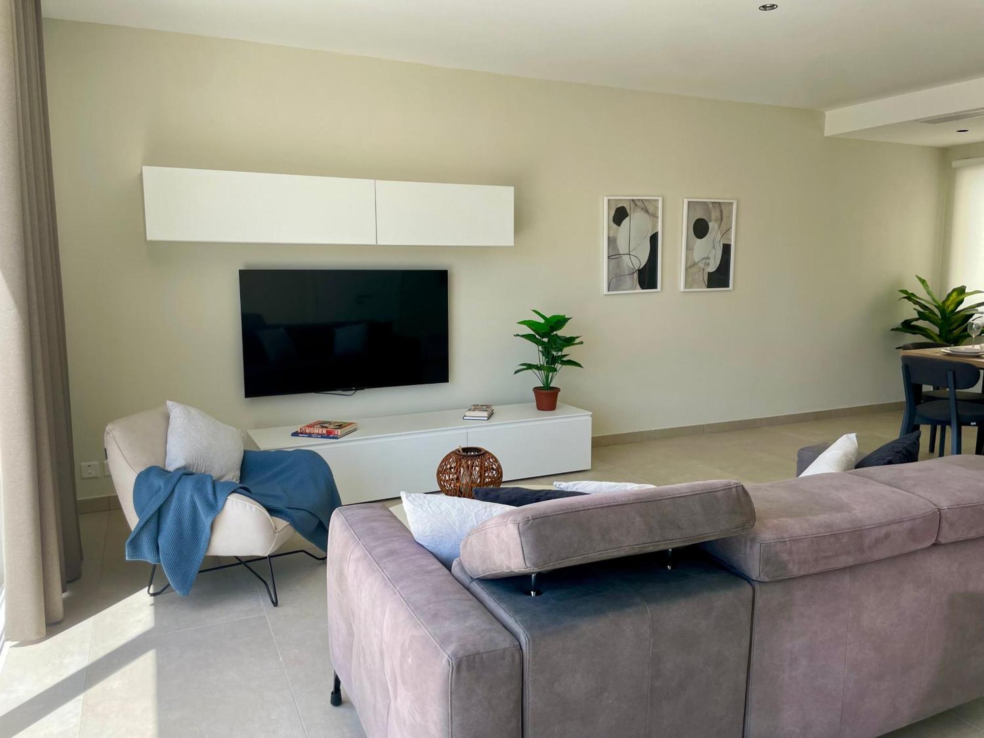 Bugibba Square Seafront Lux By Holi Apartment