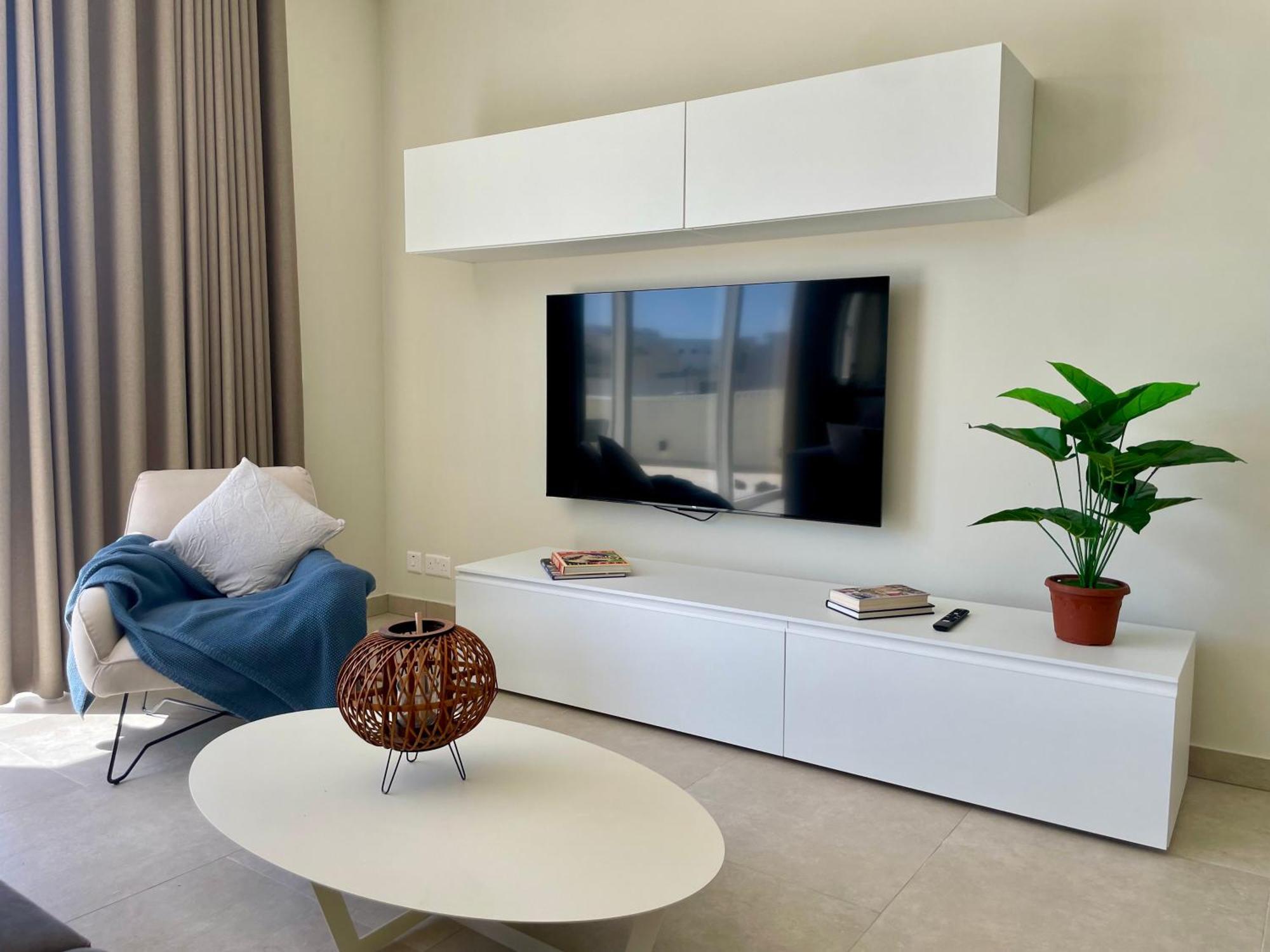 Apartment Bugibba Square Seafront Lux By Holi *
